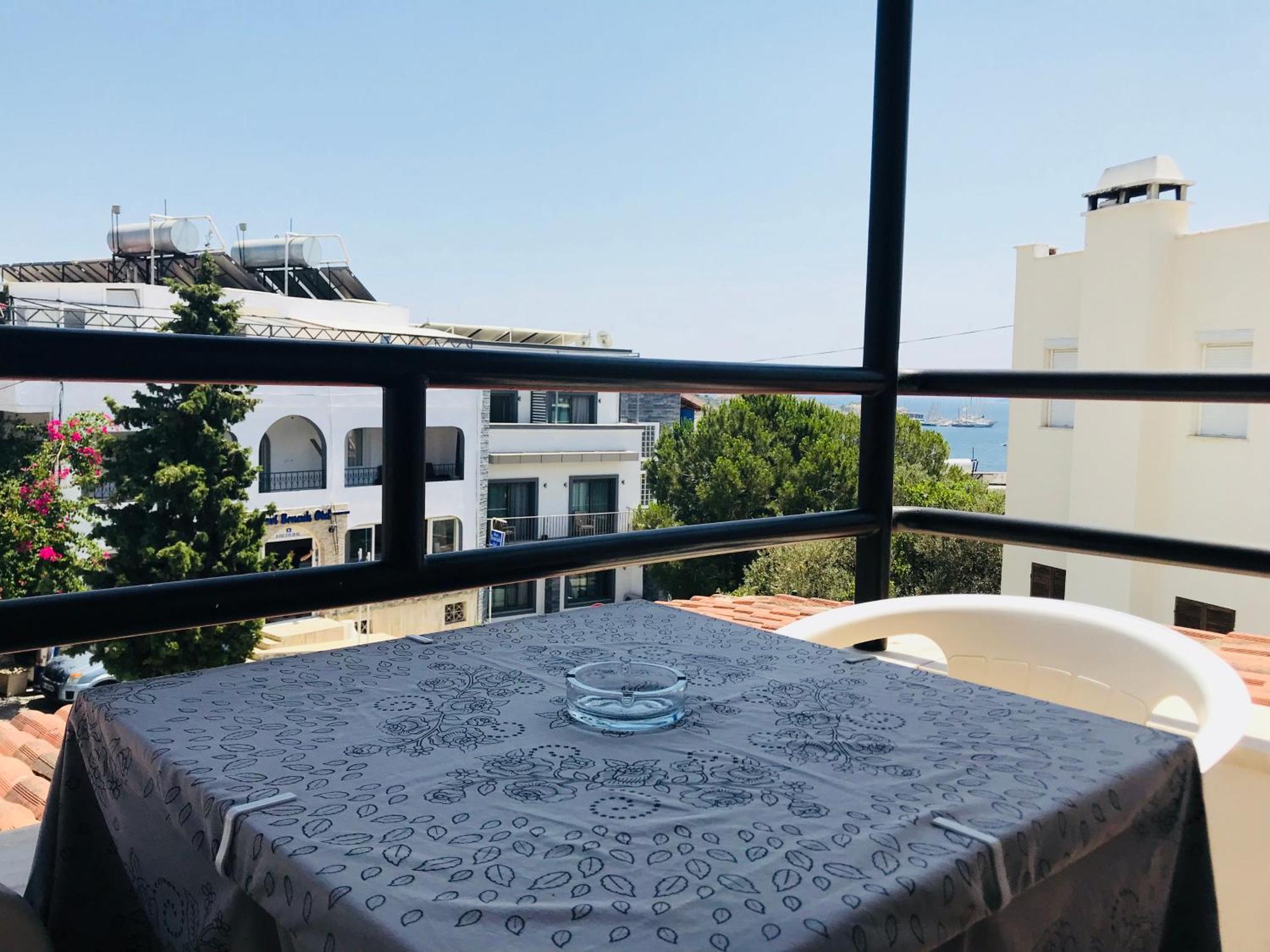 Cam Hotel Gümbet Exteriör bild
